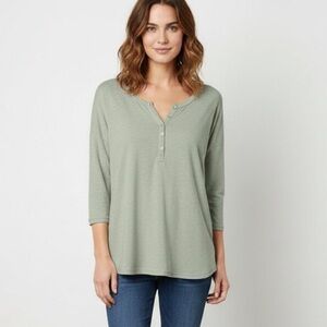 Aritzia Wilfred Top T-shirt Sage Green Burnout Heathered Casual Basic Size XS